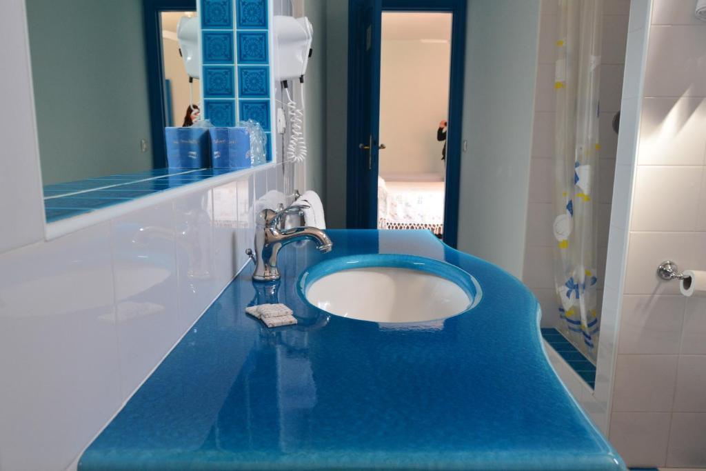 Hotel La Lampara Golfo Aranci Oda fotoğraf