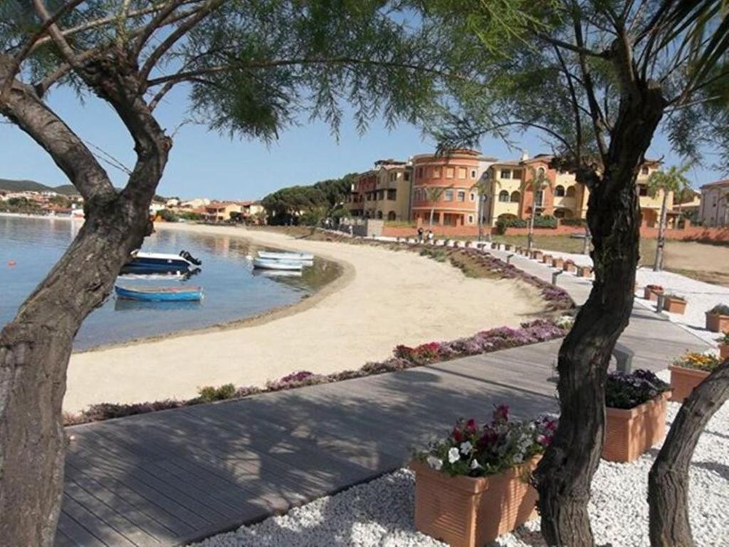 Hotel La Lampara Golfo Aranci Dış mekan fotoğraf